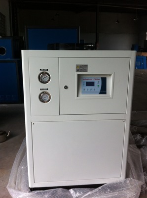 生產(chǎn)用制冷設(shè)備 橡塑制品工廠的可靠伙伴